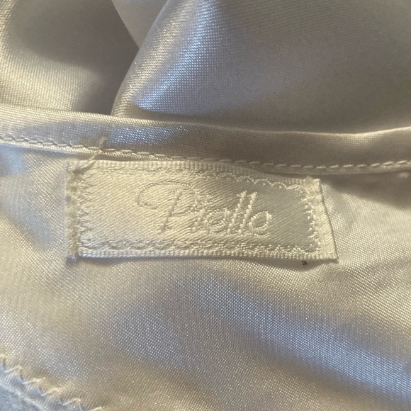 Women’s Nightgown Lingerie - Picture 3 of 3